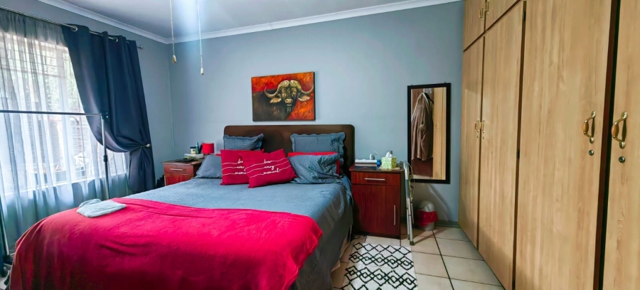 2 Bedroom Property for Sale in Miederpark North West